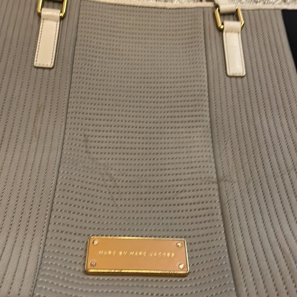 Marc Jacobs Tote - Picture 2 of 8